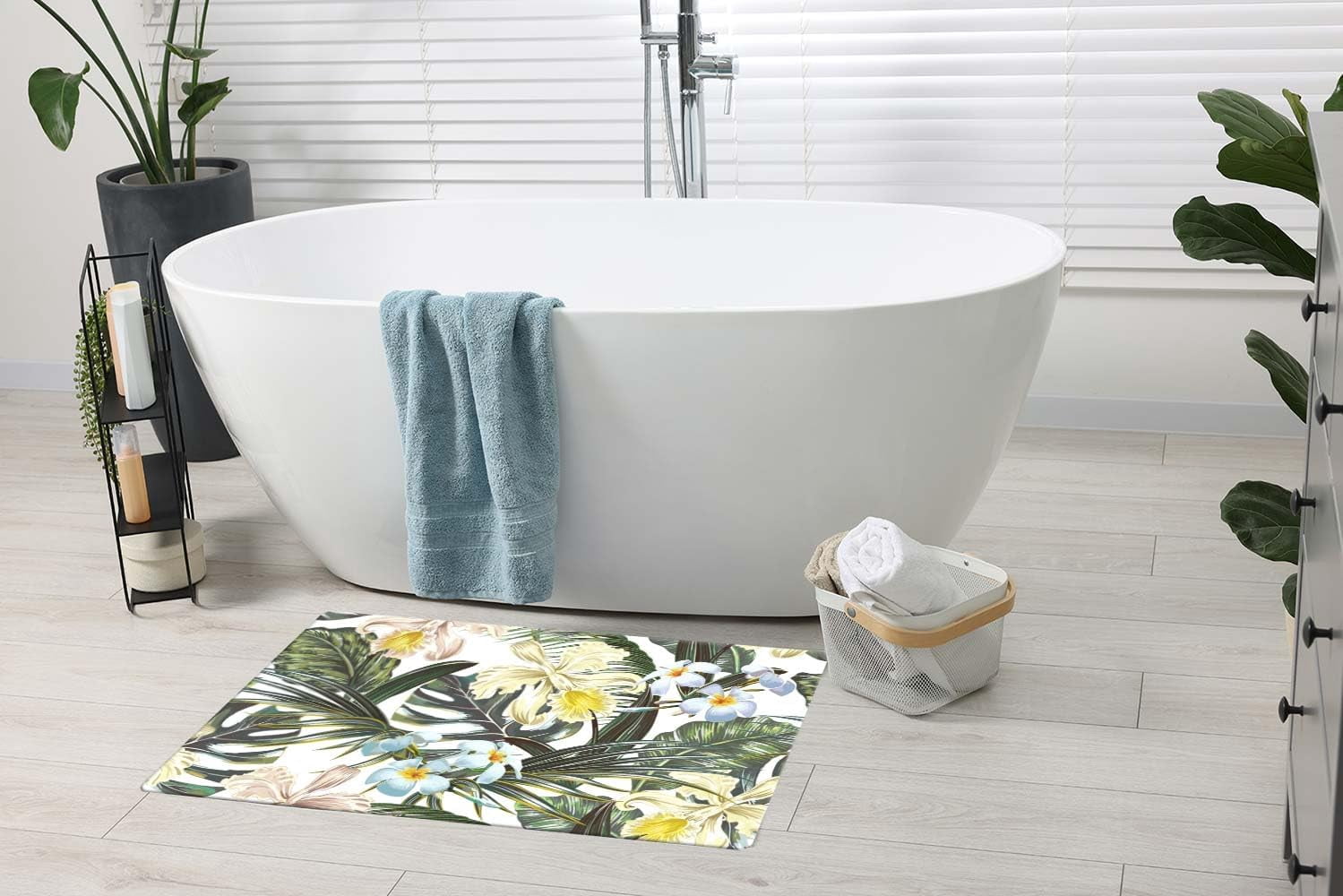 Floral Tropical Pattern Summer Bath Rugs 16x24 Inch Non Slip Bath Mat Quick Dry Super Absorbent Thin Bath Rug Fit Under Door Washable Bath Floor Rugs for Bathroom Bathtub Shower Sink,Multi 3