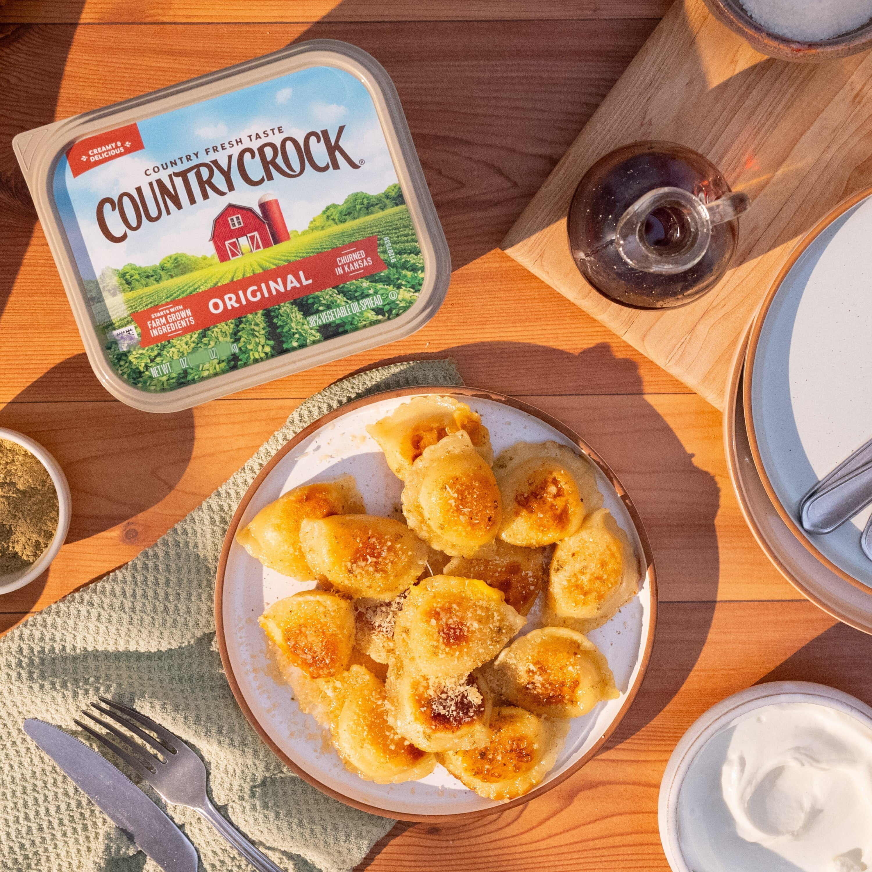 Country Crock Original Buttery Spread, 15 oz Tub (Refrigerated)