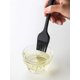 thumbnail image 4 of Cepillo de silicona resistente al calor para aplicar aceite, mantequilla, salsa, encurtidos a la parrilla, barbacoa, panadería, cocina, sin bpa, adecuado para lavavajillas (verde + negro21*3.5cm), 4 of 5