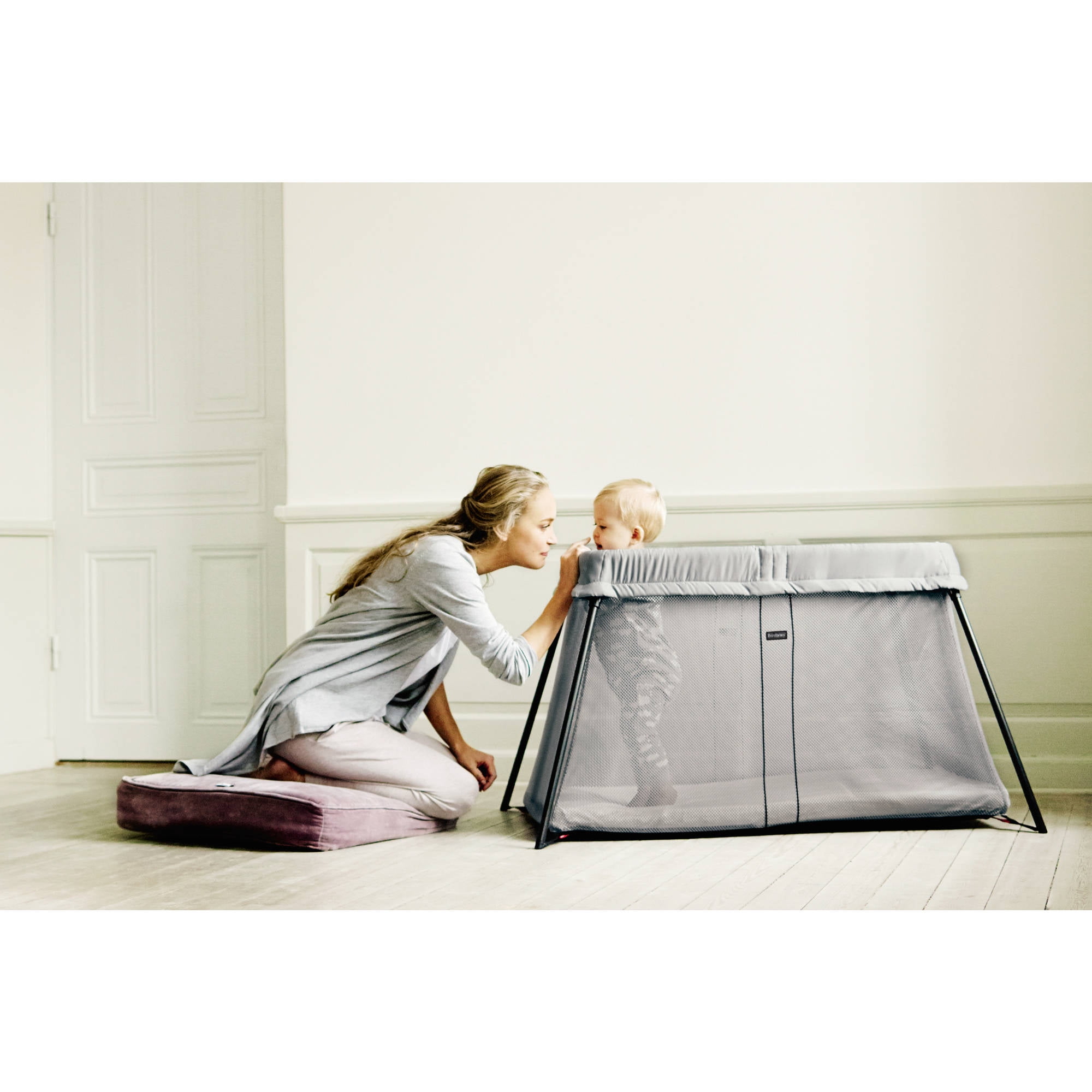 baby bjorn travel crib black