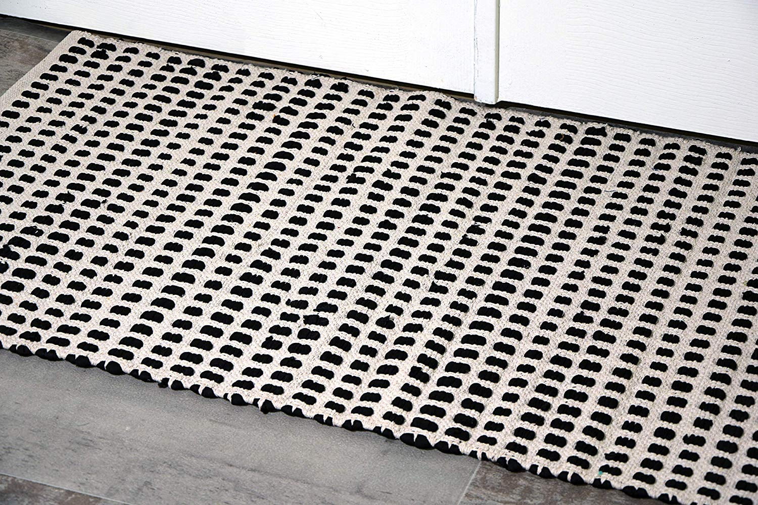 Natural White & Black Rug Checkered Indoor Large Door Mat NonSlip
