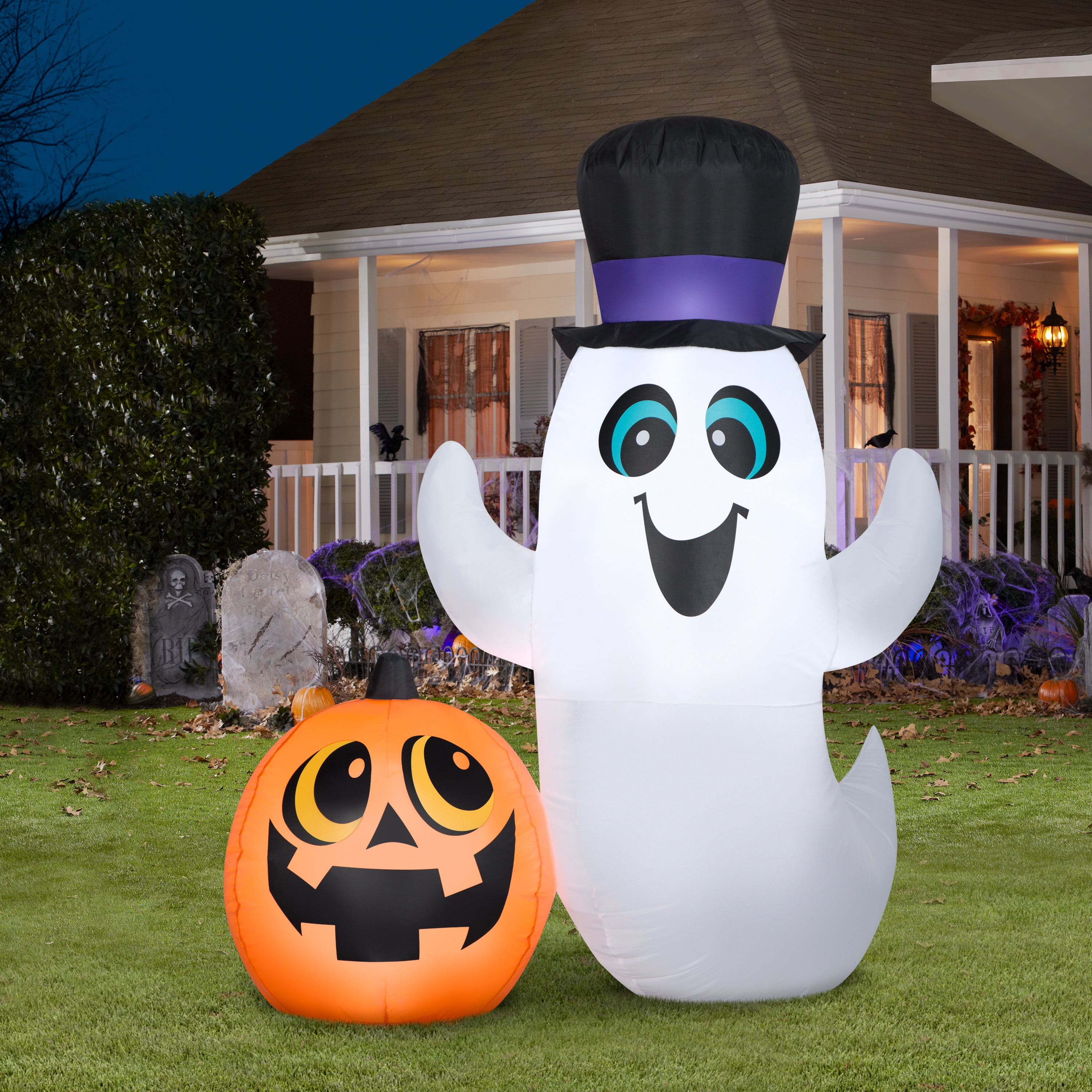 Airblown Inflatables Ghost and Pumpkin Scene, Medium