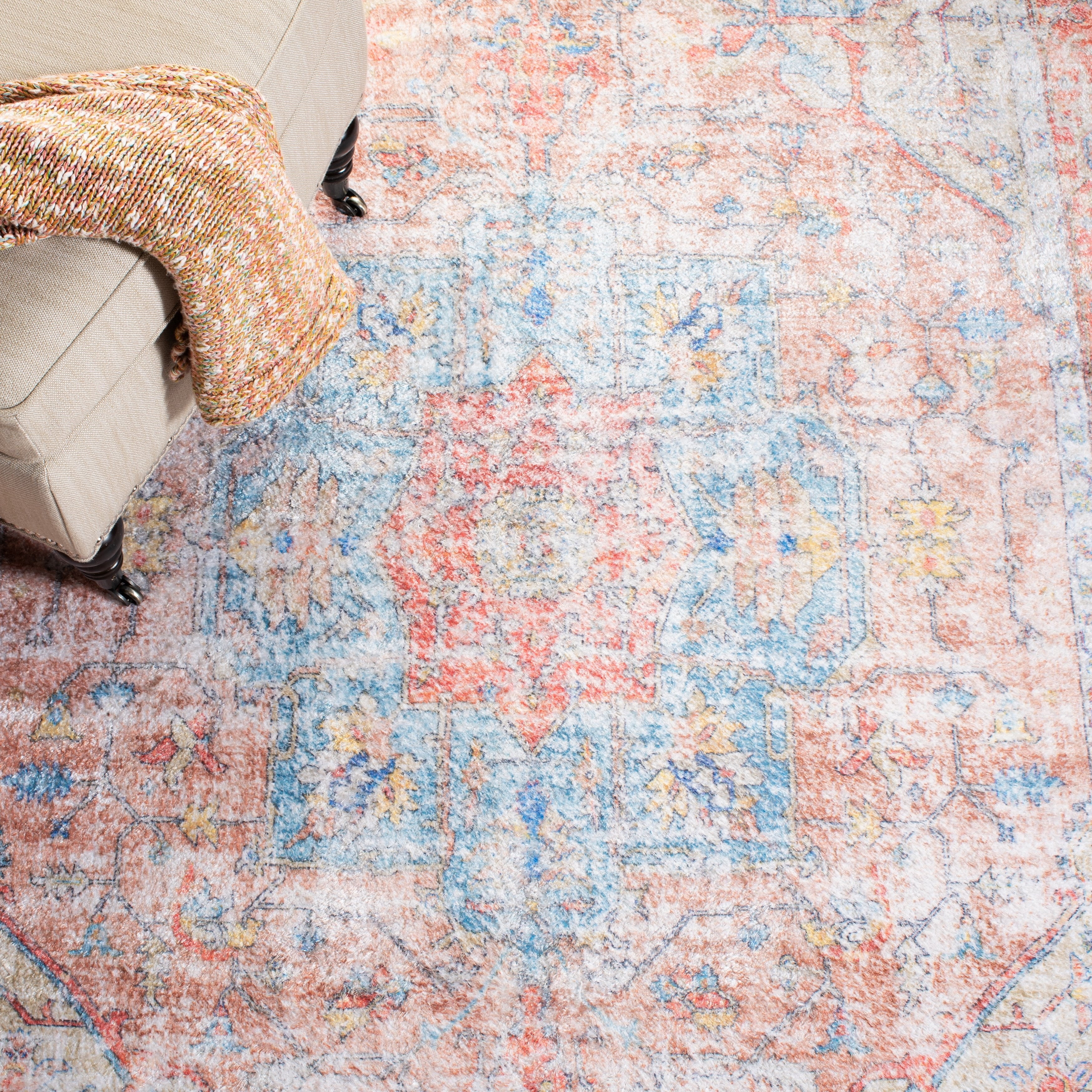 SAFAVIEH Saffron Algernon Distressed Oriental Area Rug, Rust/Blue, 8' x 10'