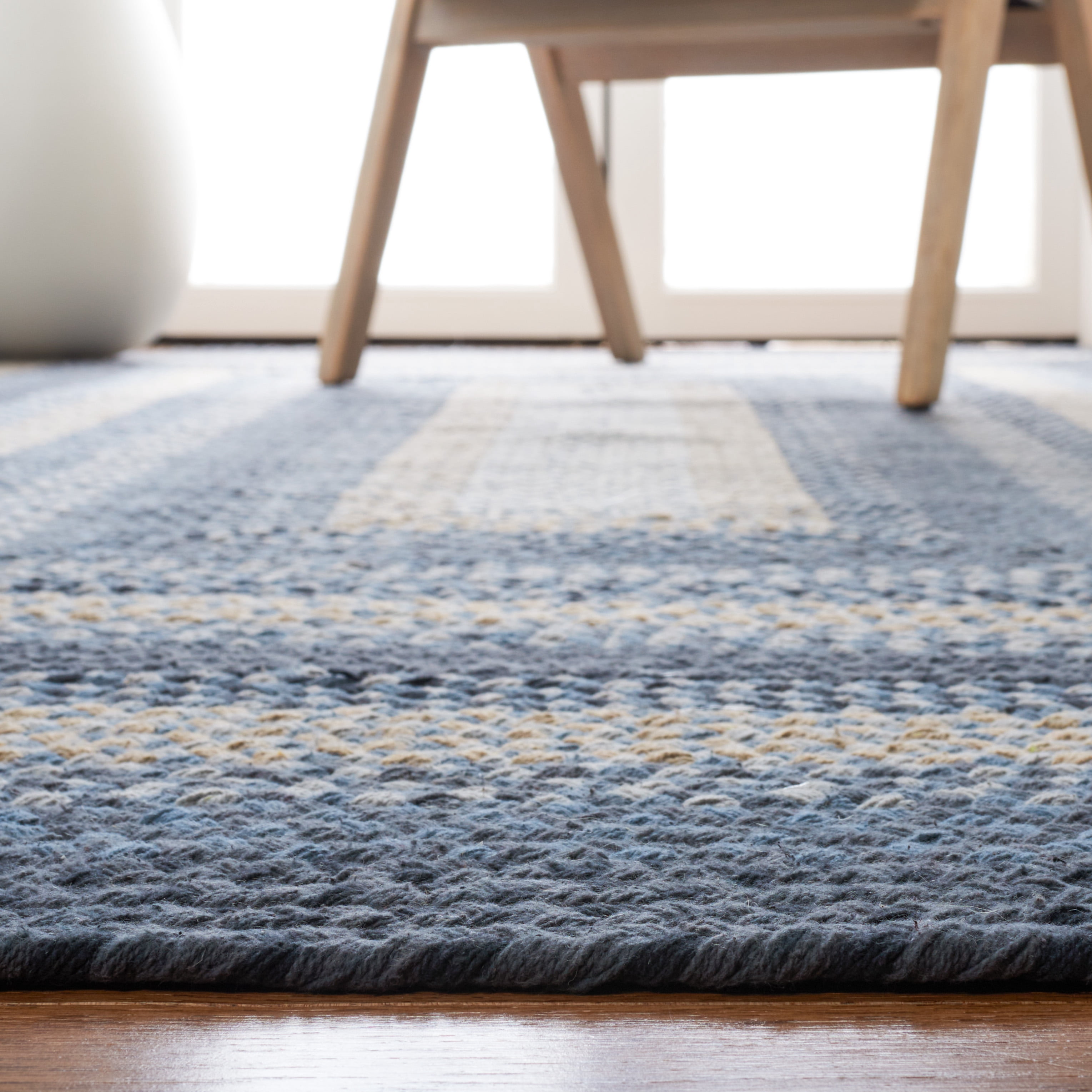 SAFAVIEH Braided Claes Bordered Reversible Area Rug, Dark Gray/Blue, 5' x 8' Oval