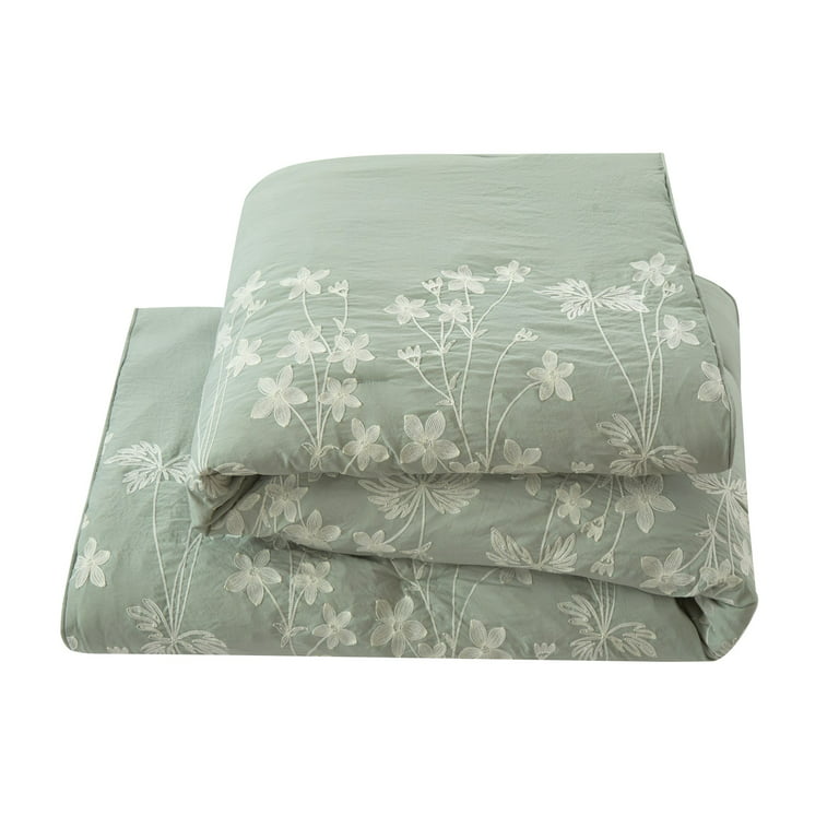 Better Homes & Gardens Sage Celine 12 Piece Pre Washed Bed in a Bag, Queen