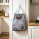 thumbnail image 1 of Soporte de pared para bolsas de plástico – Almacenamiento de bolsas de malla para bolsas de cocina, de la compra y de basura – Organizador que ahorra espacio con carga superior y extracción inferior., 1 of 5