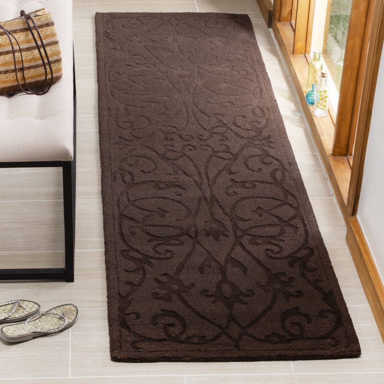 SAFAVIEH Impressions IM341A Handmade Brown Rug