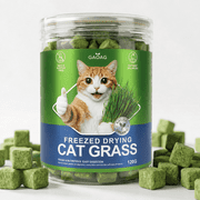 Freeze Dried Cat Grass Treats for Indoor Cats - Chicken & Wheatgrass Dice for Hairball Control & Dental Care, Grain Free High Protein Training Rewards, Digestive Support Cat Snacks (120g)