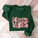 thumbnail image 2 of Gibobby Sudaderas con cremallera Sudaderas para el día de San Valentín para mujer Love Heart Graphic Pullover cuello redondo manga larga Sudaderas (Verde, XXL), 2 of 4