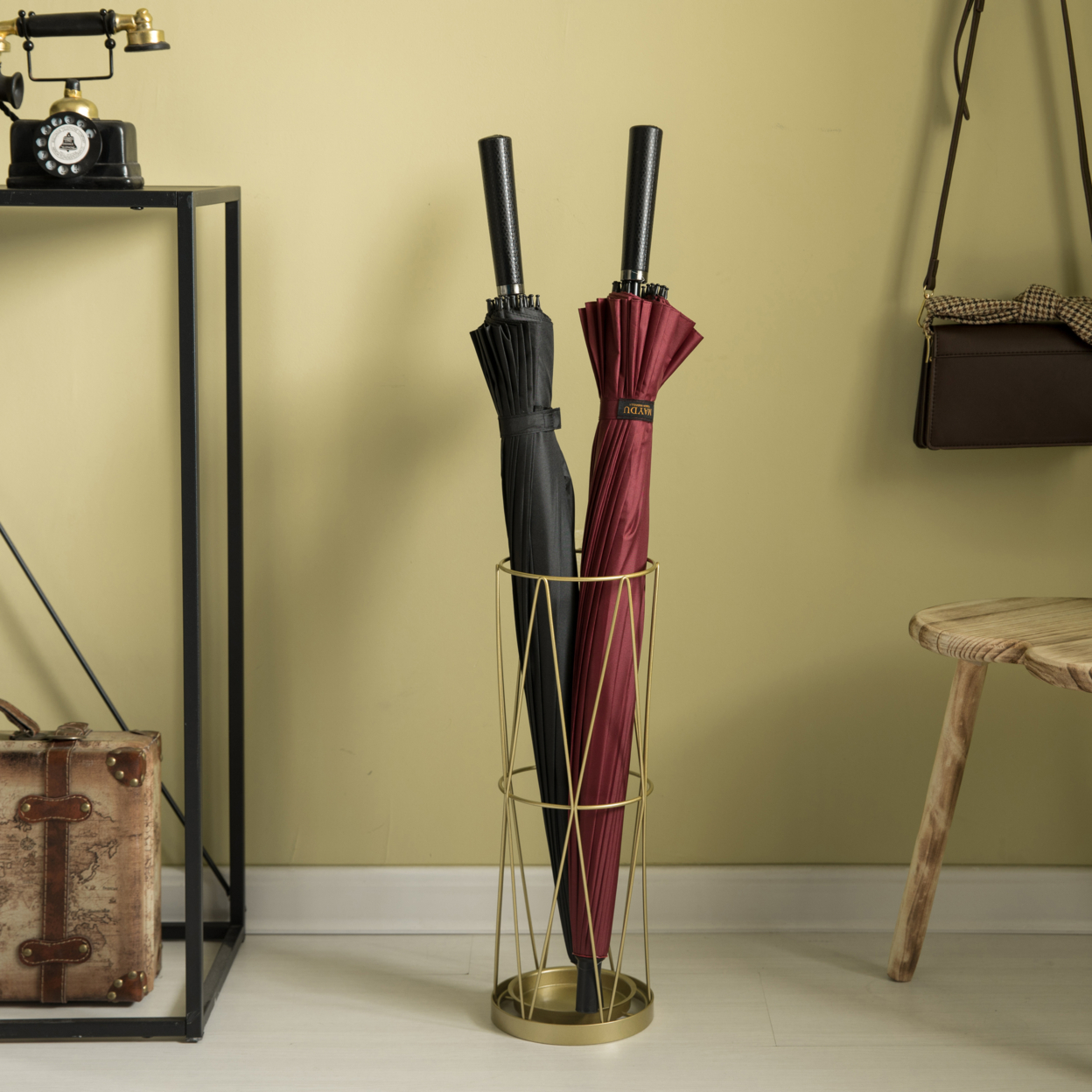 Gold Round Vertical Design Umbrella Holder Stand for Indoor and Outdoor with Drip Water Tray