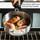 thumbnail image 3 of Sartén KitchenAid de acero inoxidable cepillado de 4,5 L con tapa, 3 of 8