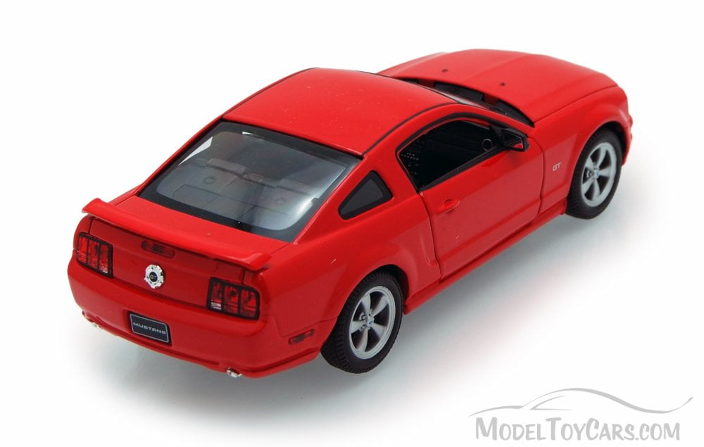 2005 mustang diecast