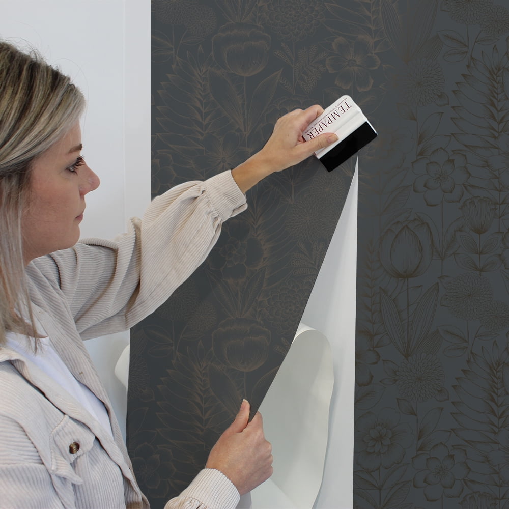Tempaper Homestead Floral Metallic Blue Peel and Stick Wallpaper, 20.5" x 16.5'