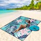 thumbnail image 1 of Manta de playa WIWIGO impermeable a prueba de arena de 180 x 200 cm para 2 a 8 adultos, 1 of 6