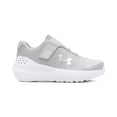 thumbnail image 1 of Zapatillas Under Armour Infantiles Surge 4 para Niñas, Halo Gris/Blanco, Talla 8C, 1 of 4