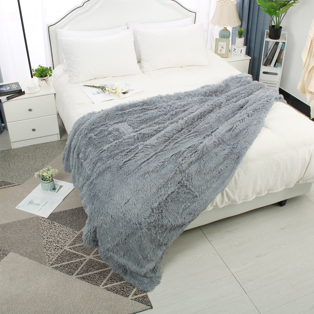 Soft Decorative Long Shaggy Faux Fur Plush Queen Size Blanket 78"x 90