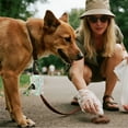 thumbnail image 5 of Support de Sac pour Chien avec Mousqueton Sac de Rangement pour Sacs à Déchets d'Animaux Promenade en Plein Air, 5 of 5