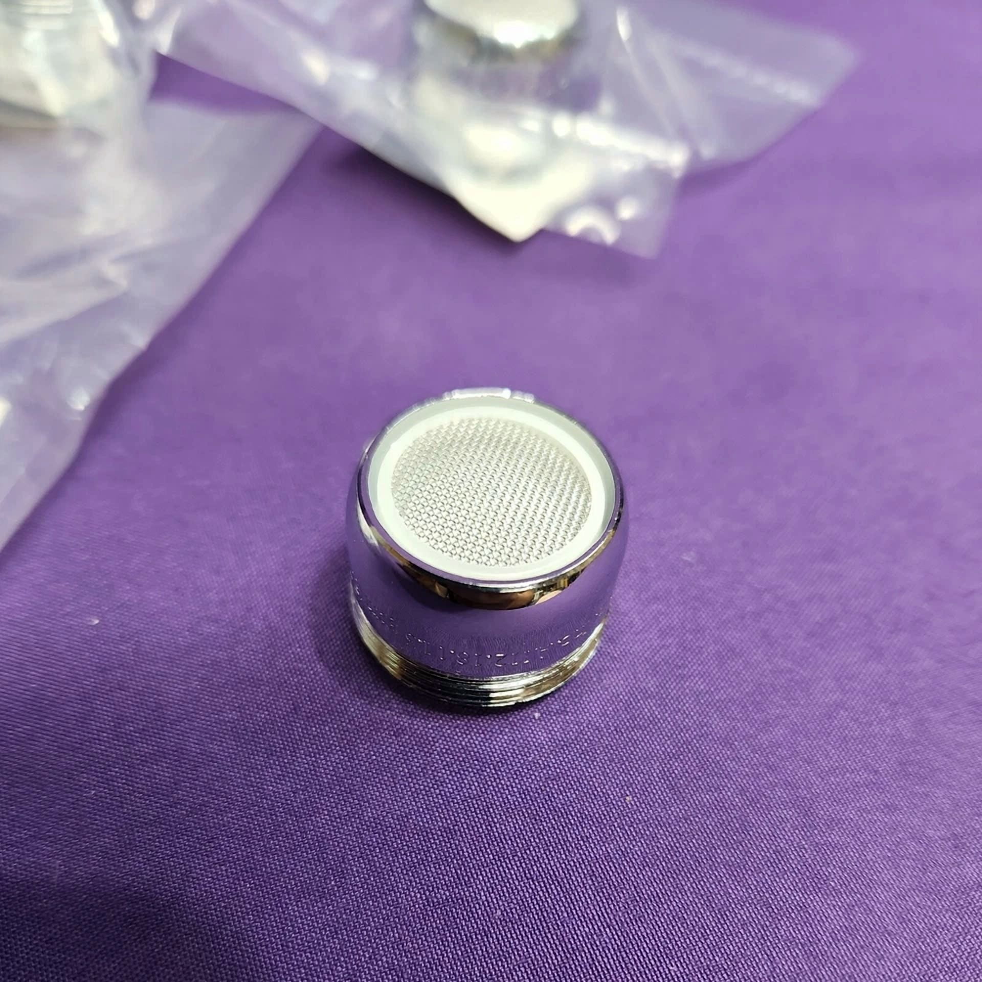 CIRCLE- Water Saving 1.5 Gpm Kitchen Or Bath Faucet Aerator Lot Of 4 Chrome Universal