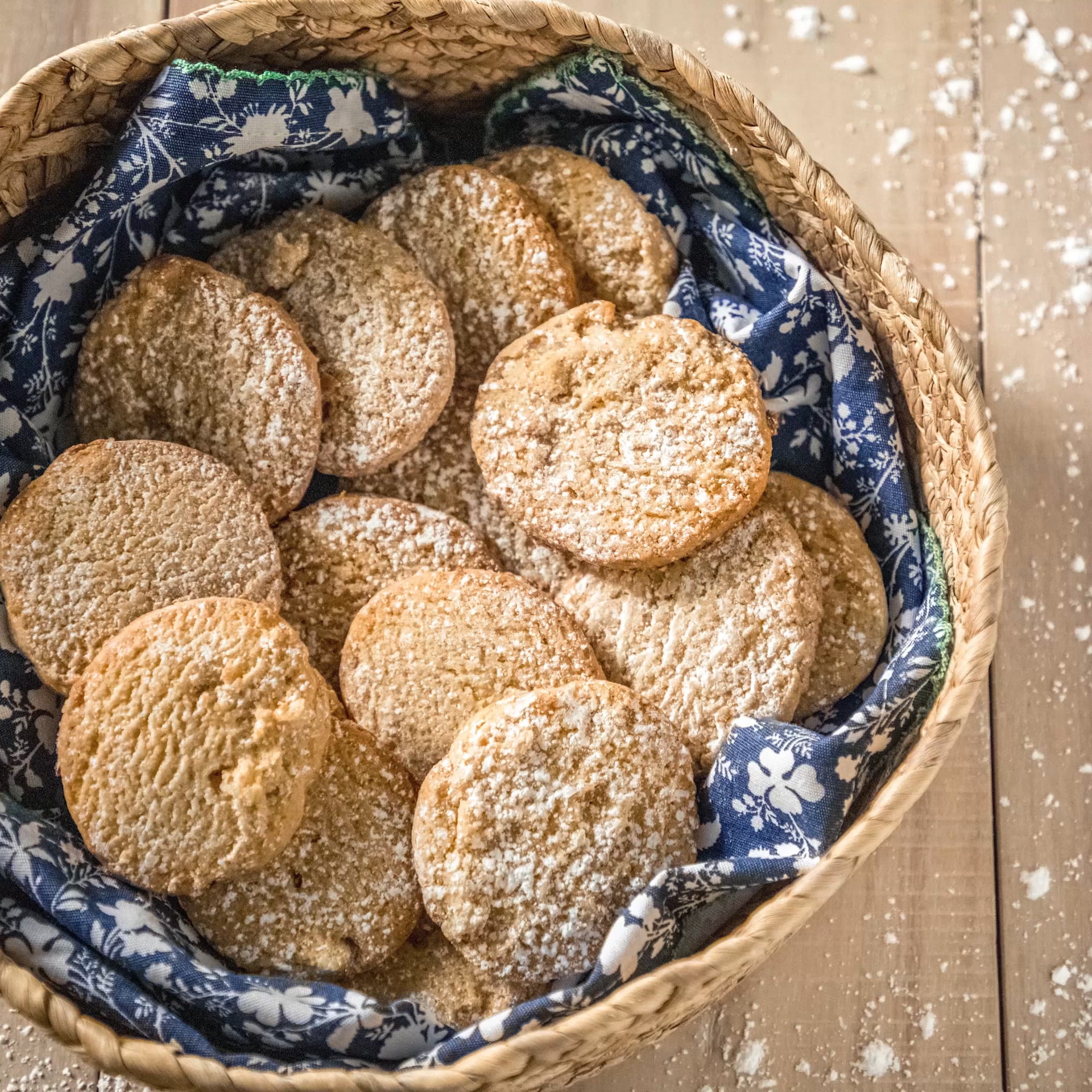 Dewey's Bakery Cookies, Soft Baked Lemon Cookies, 6 oz.