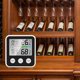thumbnail image 1 of Houderco Termómetro E Higrómetro Digital Para Ambientes Interiores Con Sensor Electrónico Y ABS, 1 of 8