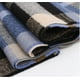 thumbnail image 5 of Bufanda de otoño e invierno para hombre, cálida, estilo coreano, a cuadros, cachemira, clásica, versátil, para hombres y mujeres, bufanda para estudiantes, 5 of 5