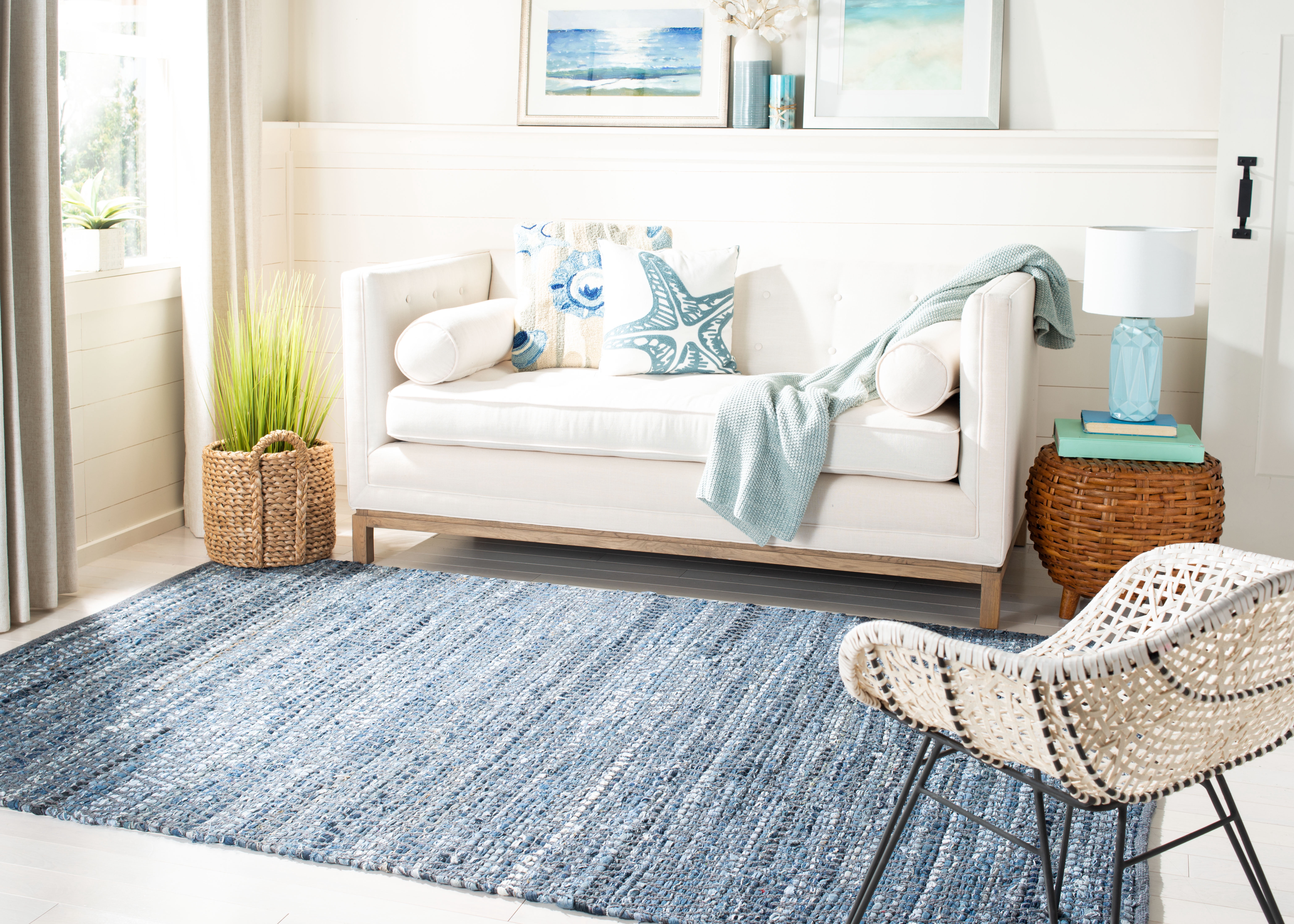 SAFAVIEH Montauk Zahara Geometric Area Rug, Blue, 5' x 8'