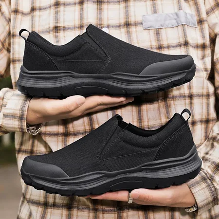 

Men‘s Canvas Loafers Comfortable EVA Slip On Solid Shoes