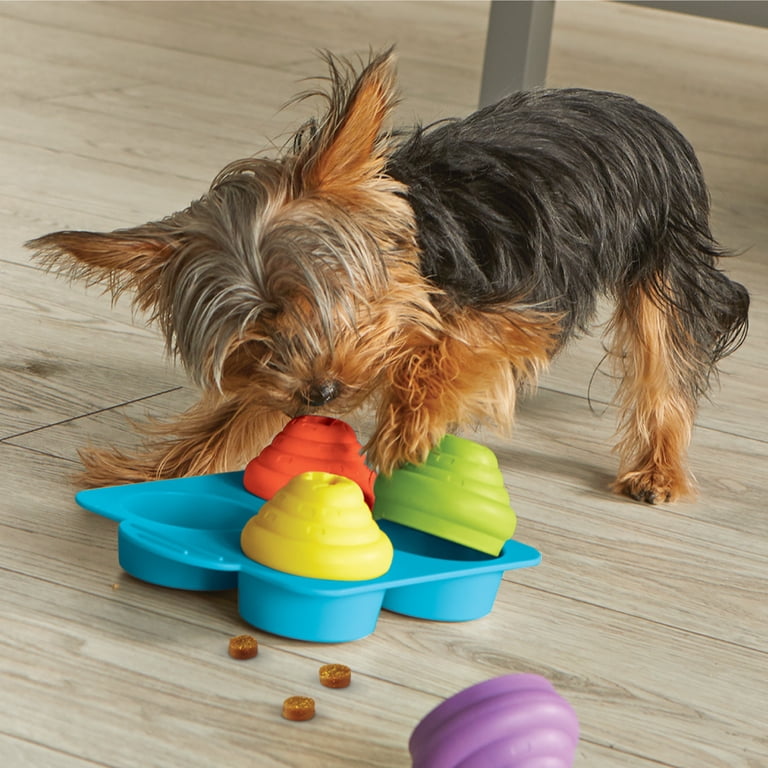 Brightkins Interactive Treat Puzzle Dog Toy Cupcake Style with