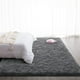 thumbnail image 5 of Alfombra TWINNIS de felpa antideslizante para interiores, 183 x 274 cm, color gris, 5 of 9