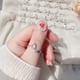 thumbnail image 2 of Jumpingount Anillo abierto con letras mayúsculas de cobre, anillos seguros reutilizables para compras, joyería de maquillaje ornamental, regalo Type3 NO3, 2 of 5