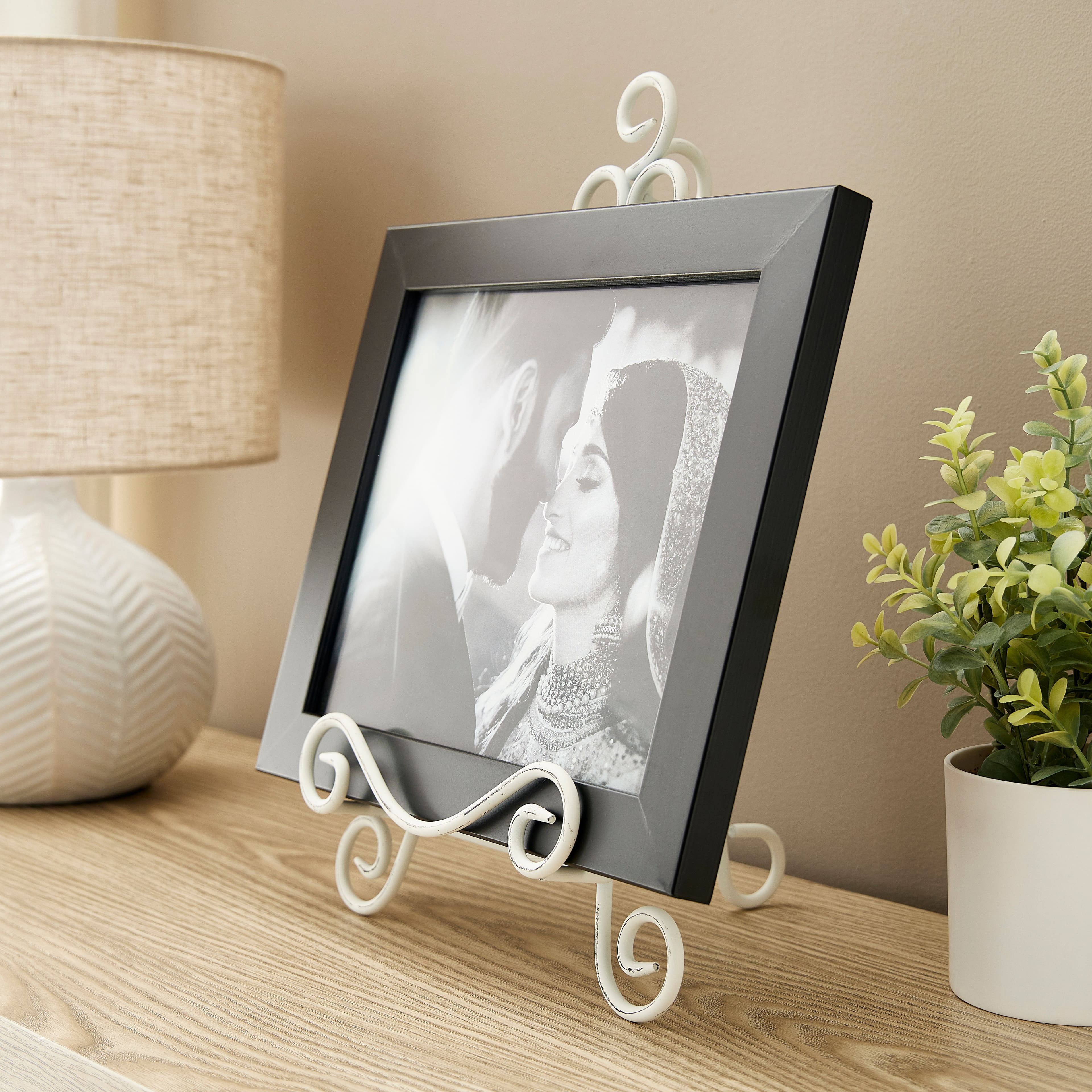 Studio Decor Distressed White Table Easel