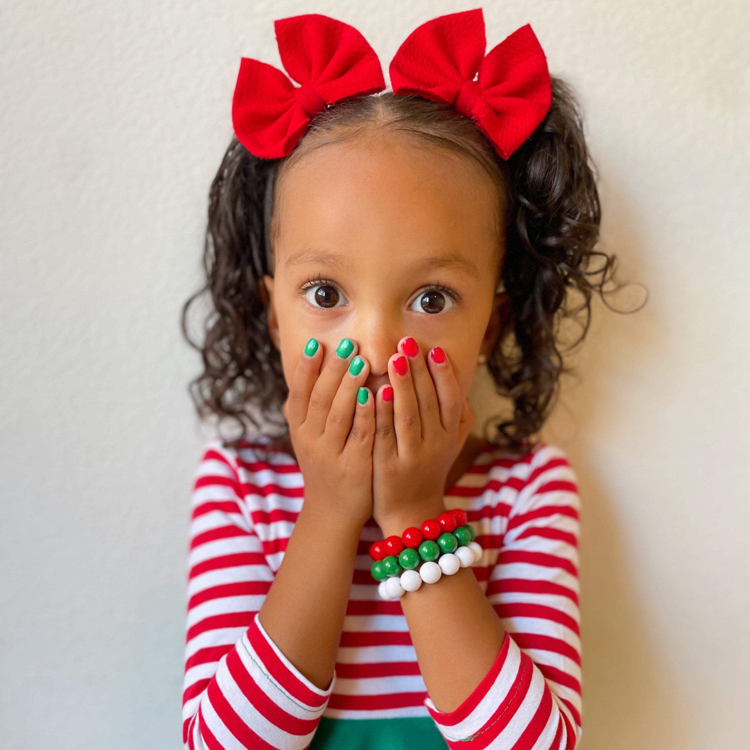 Piggy Paint Merry MistleTOES Gift Set - Kids Non-toxic Nail Polish, Stocking Stuffer, Christmas, Holiday