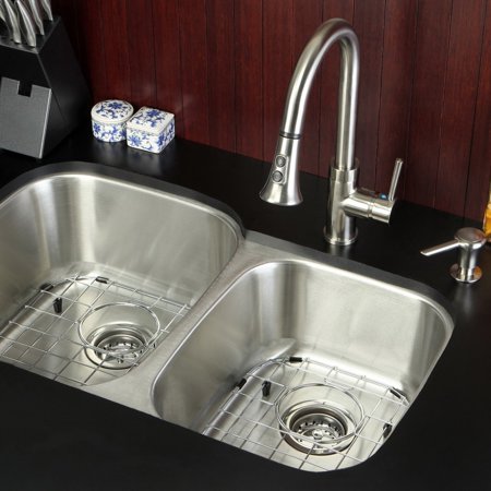 Kingston Brass Undermount Stainless Steel 32-inch Double Bowl Kitchen Sink Combo