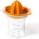 thumbnail image 1 of Exprimidor de cítricos 2 en 1 OXO Good Grips, 1 of 7