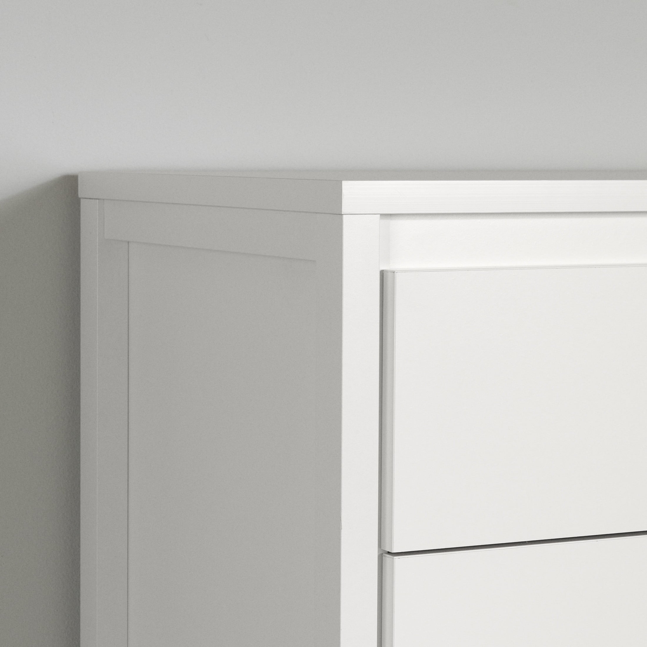 South Shore Gravity, Contemporary Dresser,  White