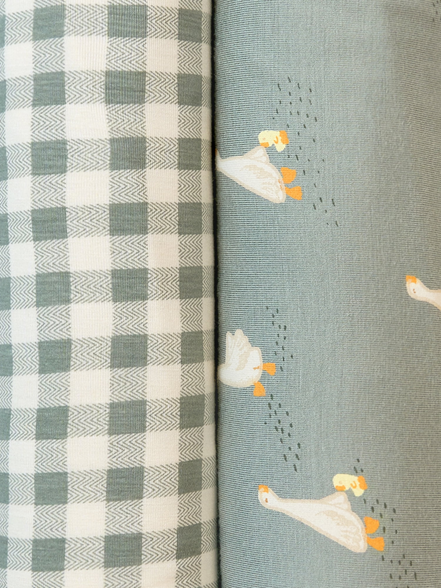 Modern Moments by Gerber Baby Neutral Super Soft Swaddle Blankets, 2-Pack, Goose, One Size