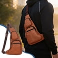 thumbnail image 4 of Bolsa de cuero para el pecho para hombres y mujeres Bolsa impermeable tipo bandolera con correa ajustable en bolsillos antirrobo para viajes, desplazamientos y deportes, 4 of 6