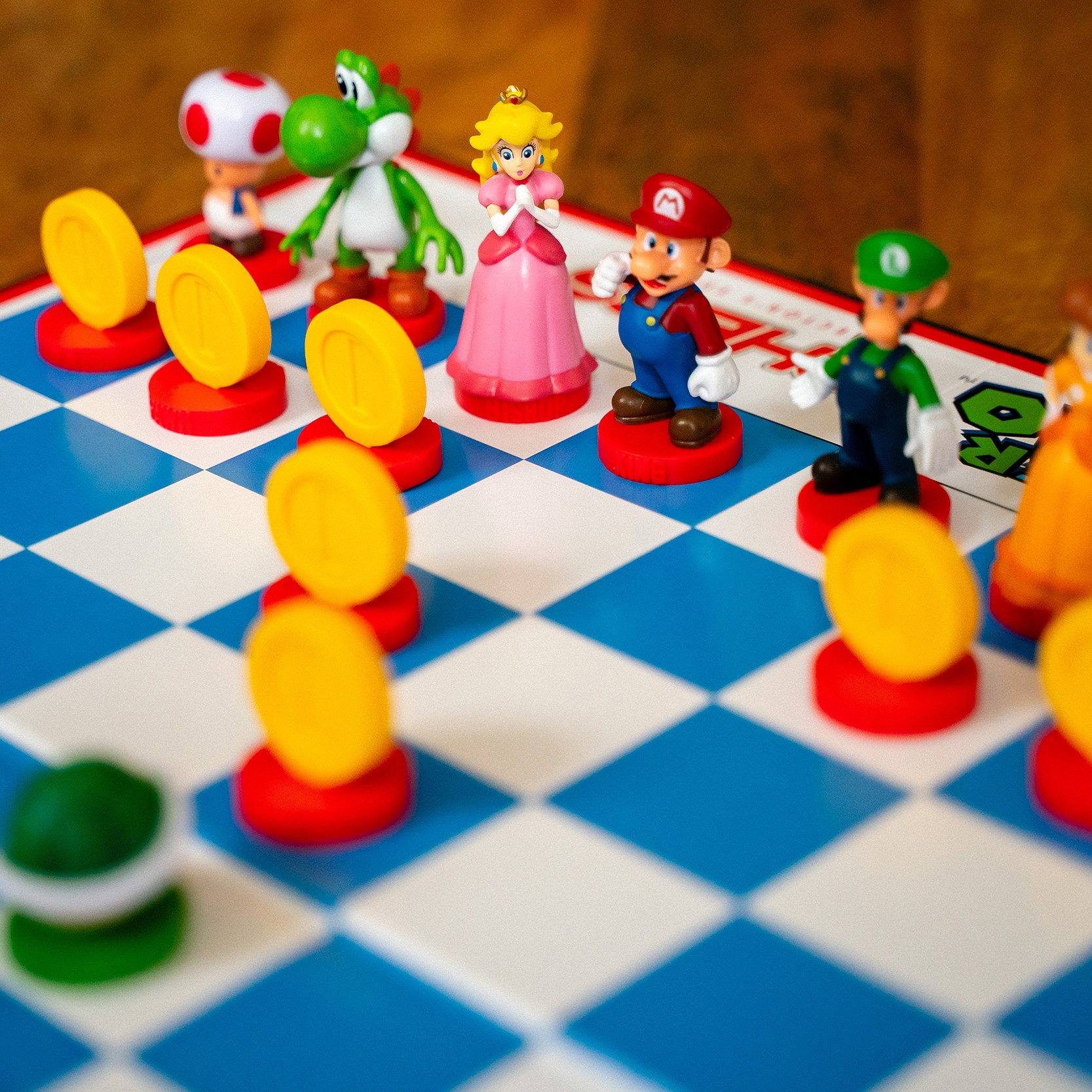 USAopoly Super Mario Chess Game – 32 Hand-Painted Pieces photo 8