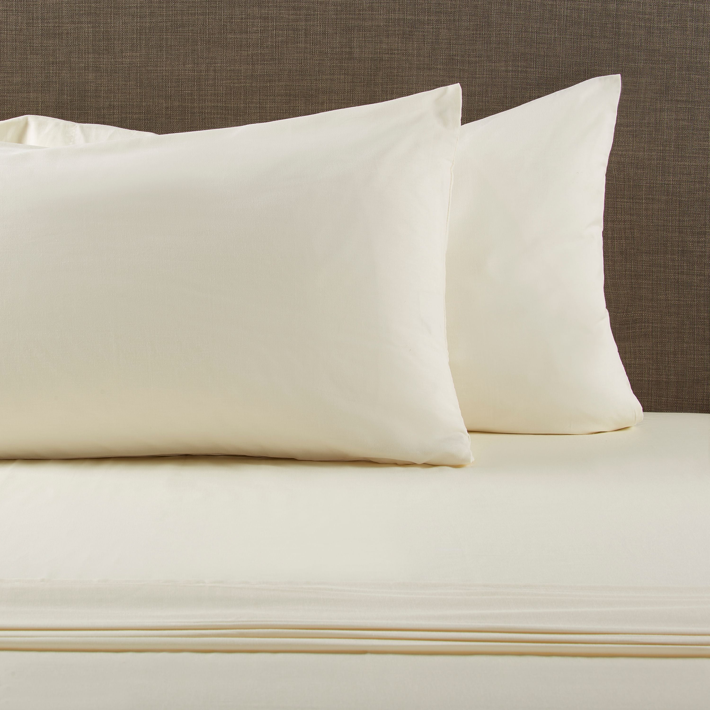 White 2 Standard Pillow Cases Linen Zone Egyptian Cotton 200 Thread 