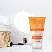 Neutrogena Oil-Free Face Scrub, Salicylic Acid Acne Face Wash & Acne Treatment, 4.2 fl oz