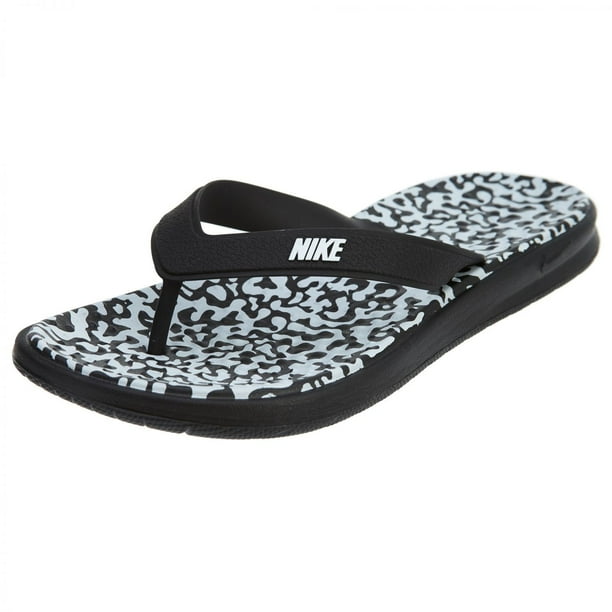 nike women's flip flops size 8