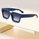thumbnail image 3 of Gafas de sol cuadradas para hombre y mujer, gafas de sol rectangulares gruesas de moda, estilo de diseño., 3 of 4