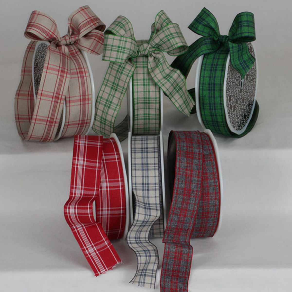 The Ribbon People Green and Blue Plaid Metallic French Wired Craft Ribbon 1.5" x 33 Yards