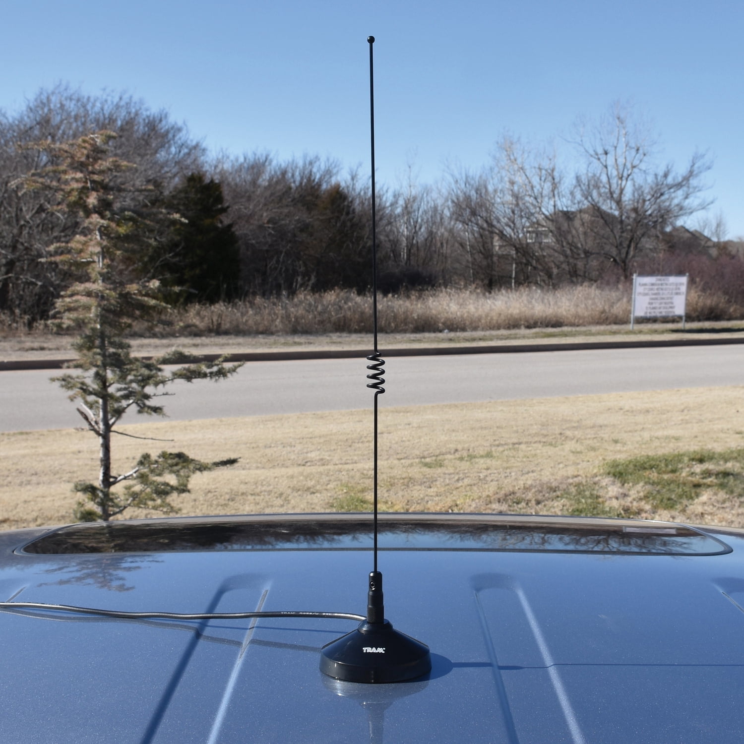 Tram 100-Watt Pretuned Dual-Band 144 MHz to 148MHz VHF/435 MHz to 450 MHz UHF Amateur Radio Antenna Kit with Magnet Mount and Cable