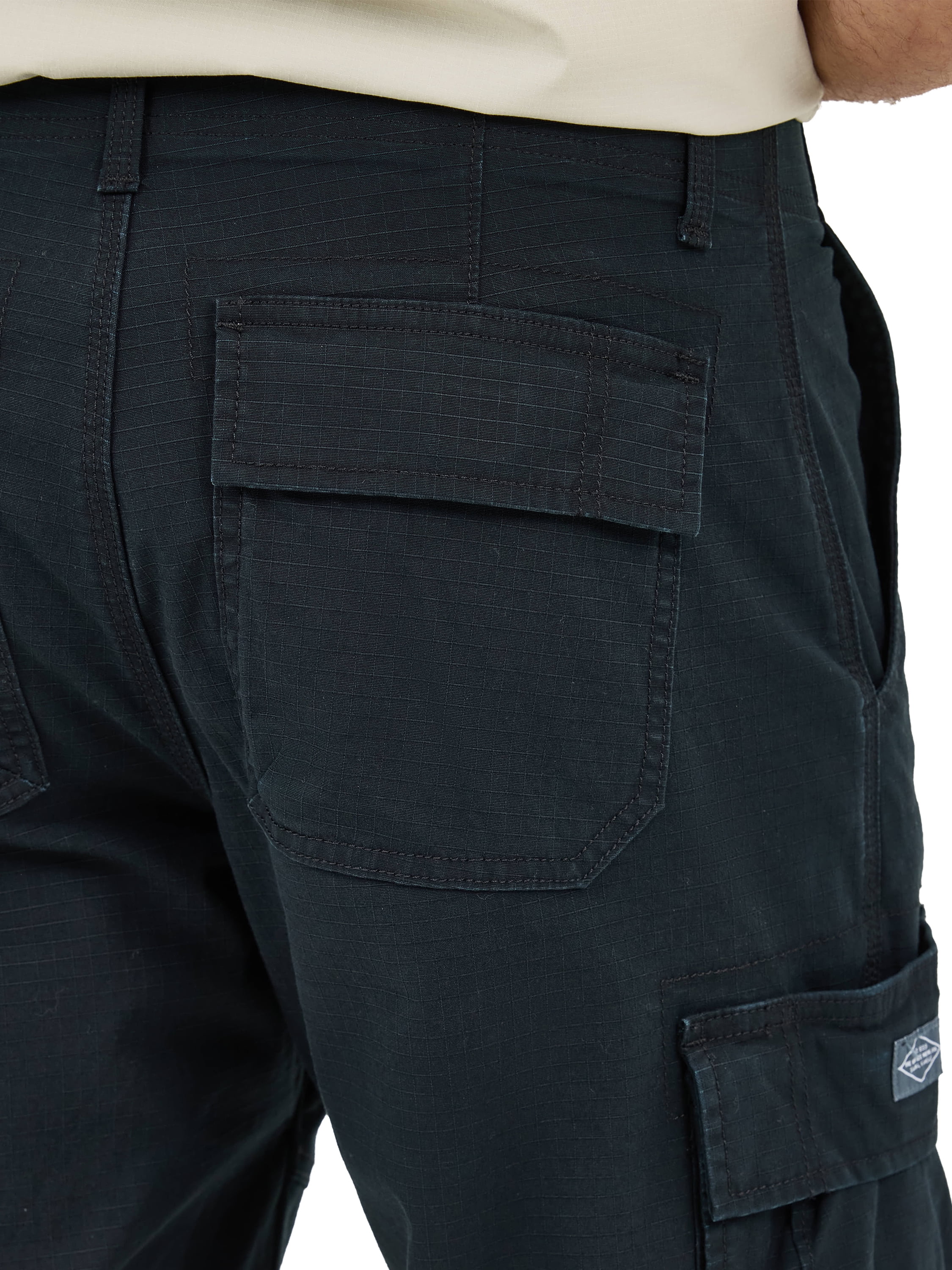Lee® Men's Extreme Motion Carolina Cargo Short with Flex Waistband, Sizes 29-42
