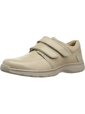 Amazon com UGG Men s Beach Moc Slip on Boat Shoe Loafers Amazon com UGG Men s Beach Moc Slip on Boat Shoe Loafers