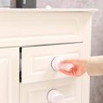 thumbnail image 1 of Manija fuerte de ventosa, pasamanos de ventosa, perilla de gabinete manija de puerta de gabinete de cajón manija de vidrio absorbente, perilla de control de muebles blancos LingWen 9024715192226, 1 of 1
