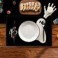 thumbnail image 3 of Juego de 4 manteles individuales para mesa de comedor con diseño de tiras de Halloween, 3 of 5