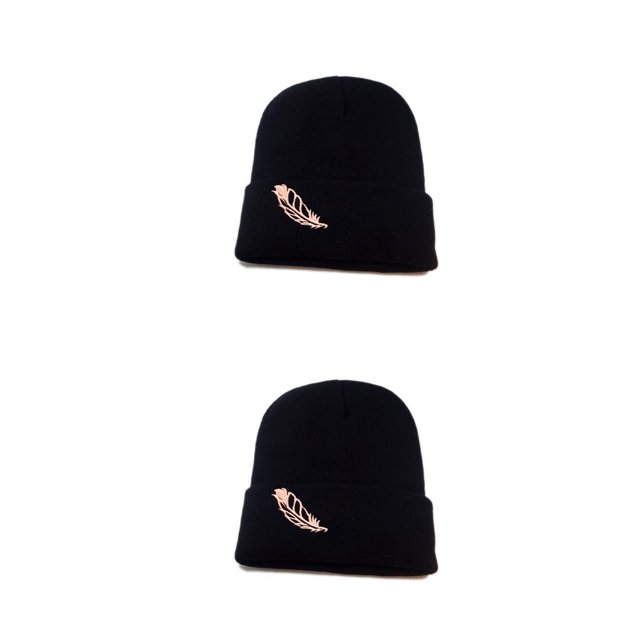 Sonducket Gorro tejido de lana con plumas para hombre y mujer, gorro tejido con letras, trenzado, cálido, grueso, accesorio para la cabeza de negro 2piezas