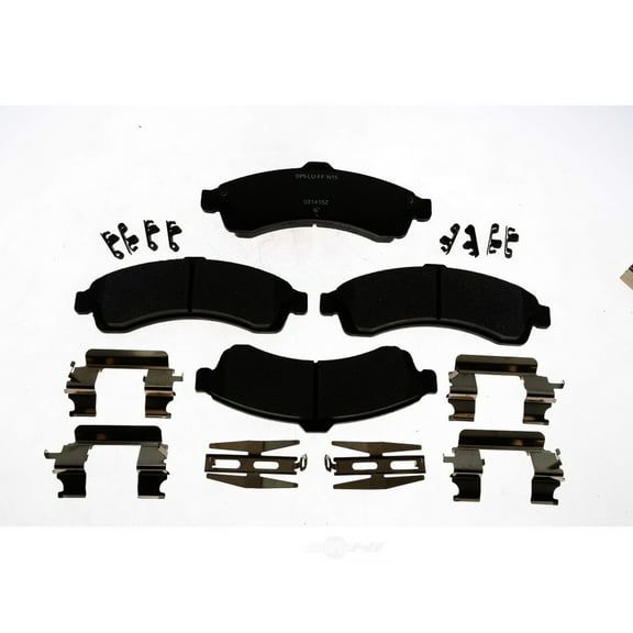 Raybestos Brake Pad Set BPIMGD882CH Fits select: 2002-2005 CHEVROLET TRAILBLAZER, 2002-2005 GMC ENVOY